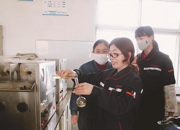 化学检验员于海凤用行动诠释爱岗敬业